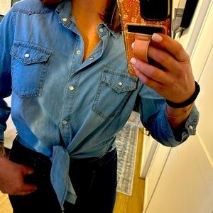 NWOT WESTERN STYLE CROP DENIM TOP